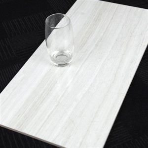 byk1481-silver-travertine-light-wall-300x600