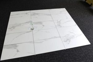 yi6p560-300x600premium-calacatta-matt